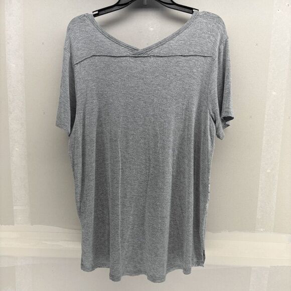 Christopher Banks Grey Ameba Pattern Front V Neck Black Gray White Size L EUC - Picture 2 of 5